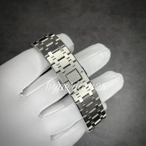 5f6b105c-1141-4cdb-b645-47b59ff8c510