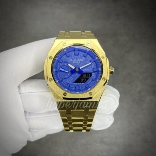 GA2100PB-1A fitted into golden bracelet